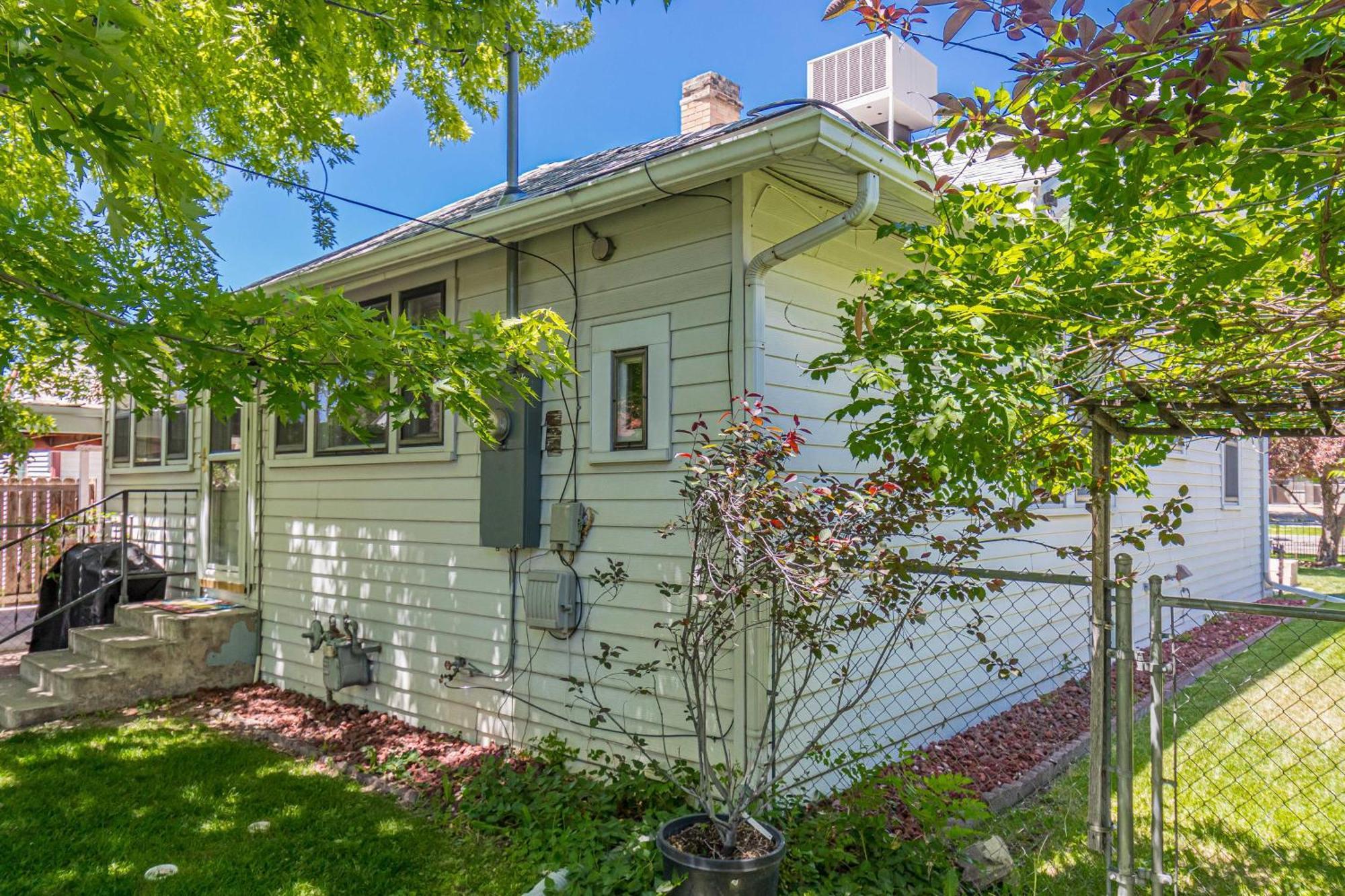 Butterfly - Cozy Cottage W- Great Downtown Location Grand Junction Room photo